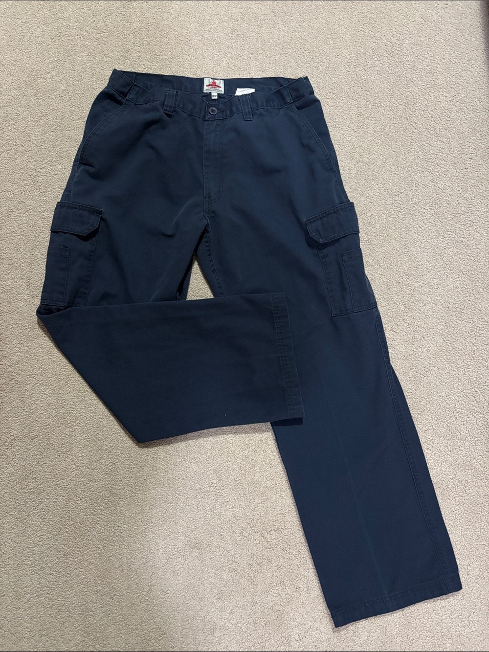 Men's Navy Cargo Pants - Classic Utility Fit